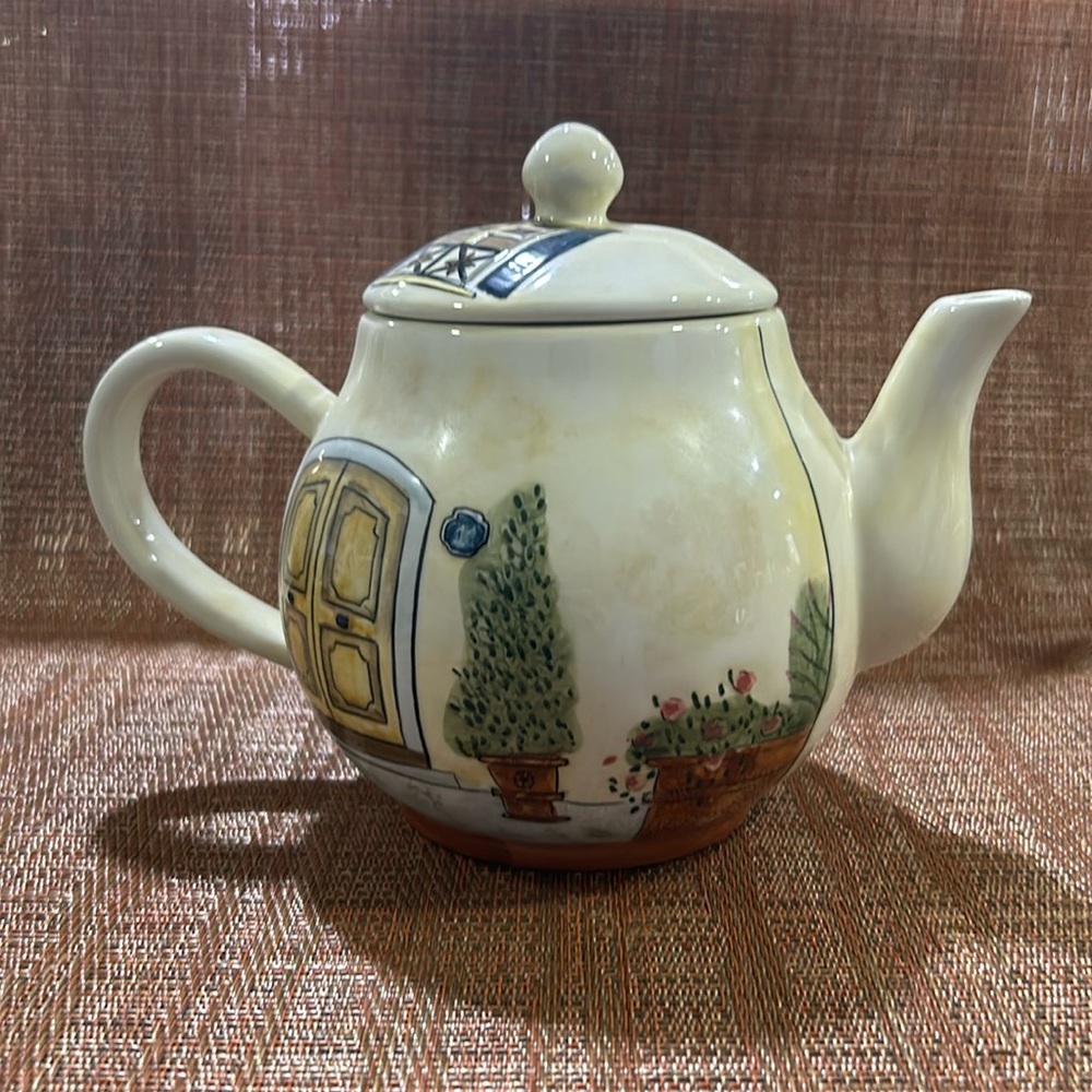 Teapot